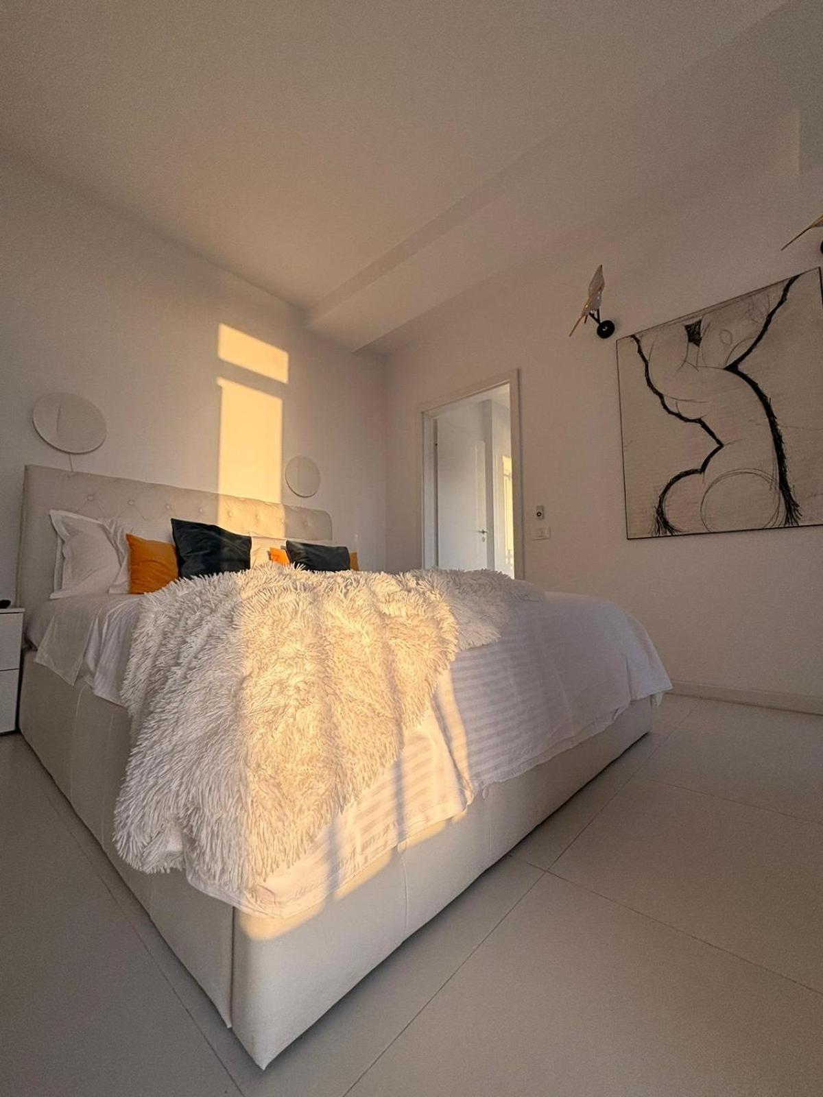 Donna Alba Seaview Penthouse, Casa Ta De Pe Plaja Lejlighed Neptun Eksteriør billede