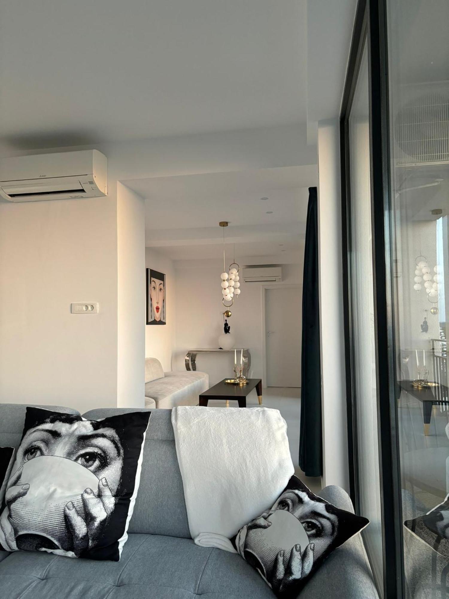 Donna Alba Seaview Penthouse, Casa Ta De Pe Plaja Lejlighed Neptun Eksteriør billede