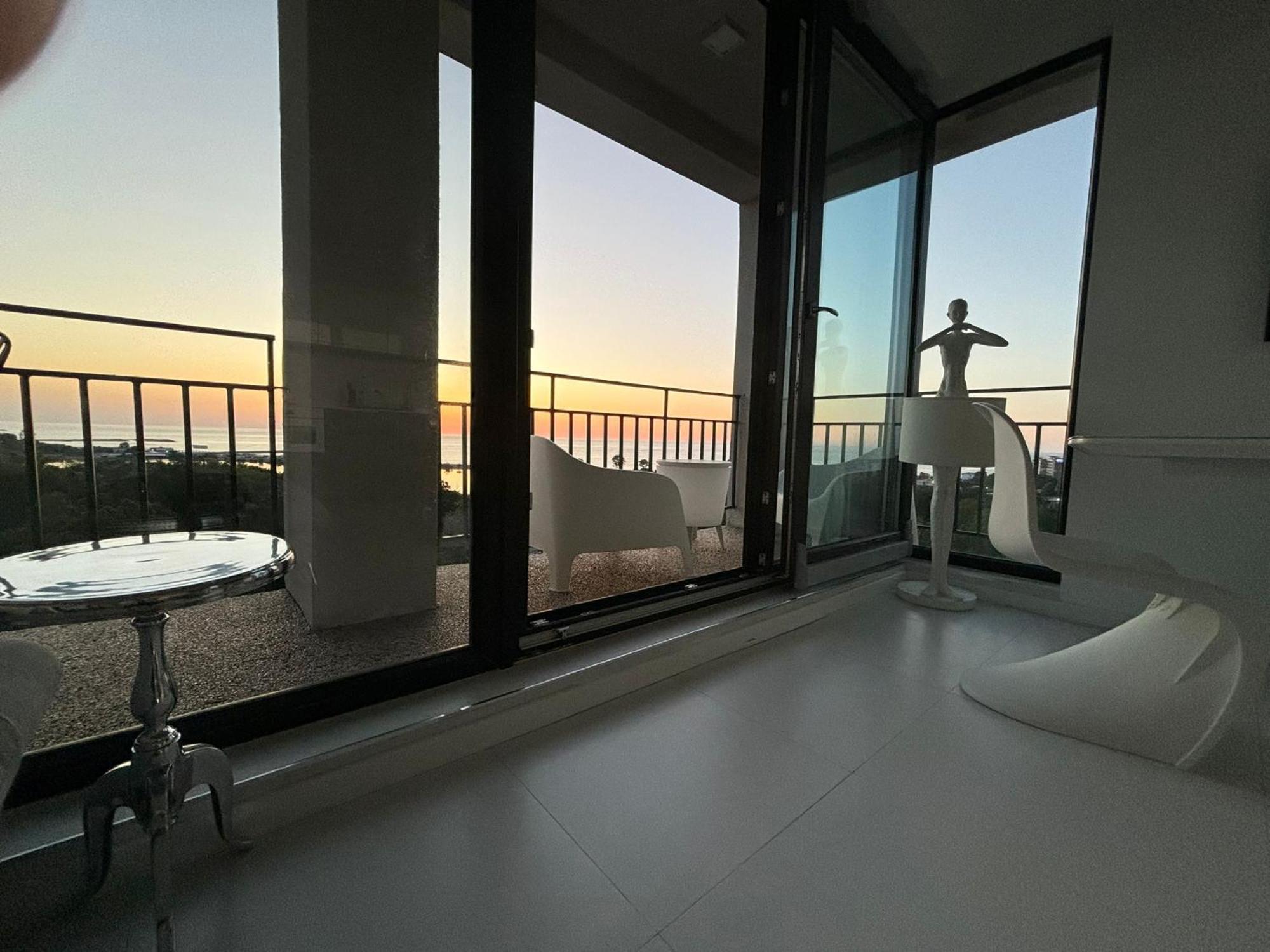 Donna Alba Seaview Penthouse, Casa Ta De Pe Plaja Lejlighed Neptun Eksteriør billede